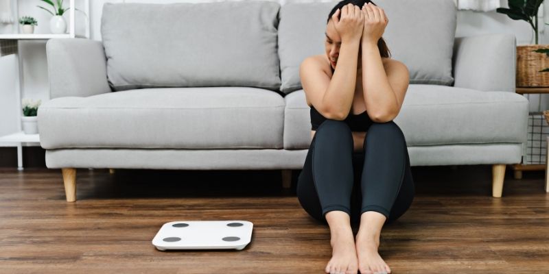 Perdre du poids après 40 ans : pourquoi le métabolisme change ?