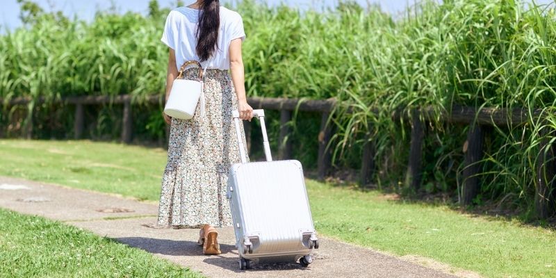 Ma trousse à pharmacie naturelle : quels compléments emporter dans sa valise ?